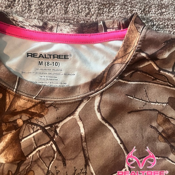 Medium Realtree T-Shirt - Picture 2 of 3
